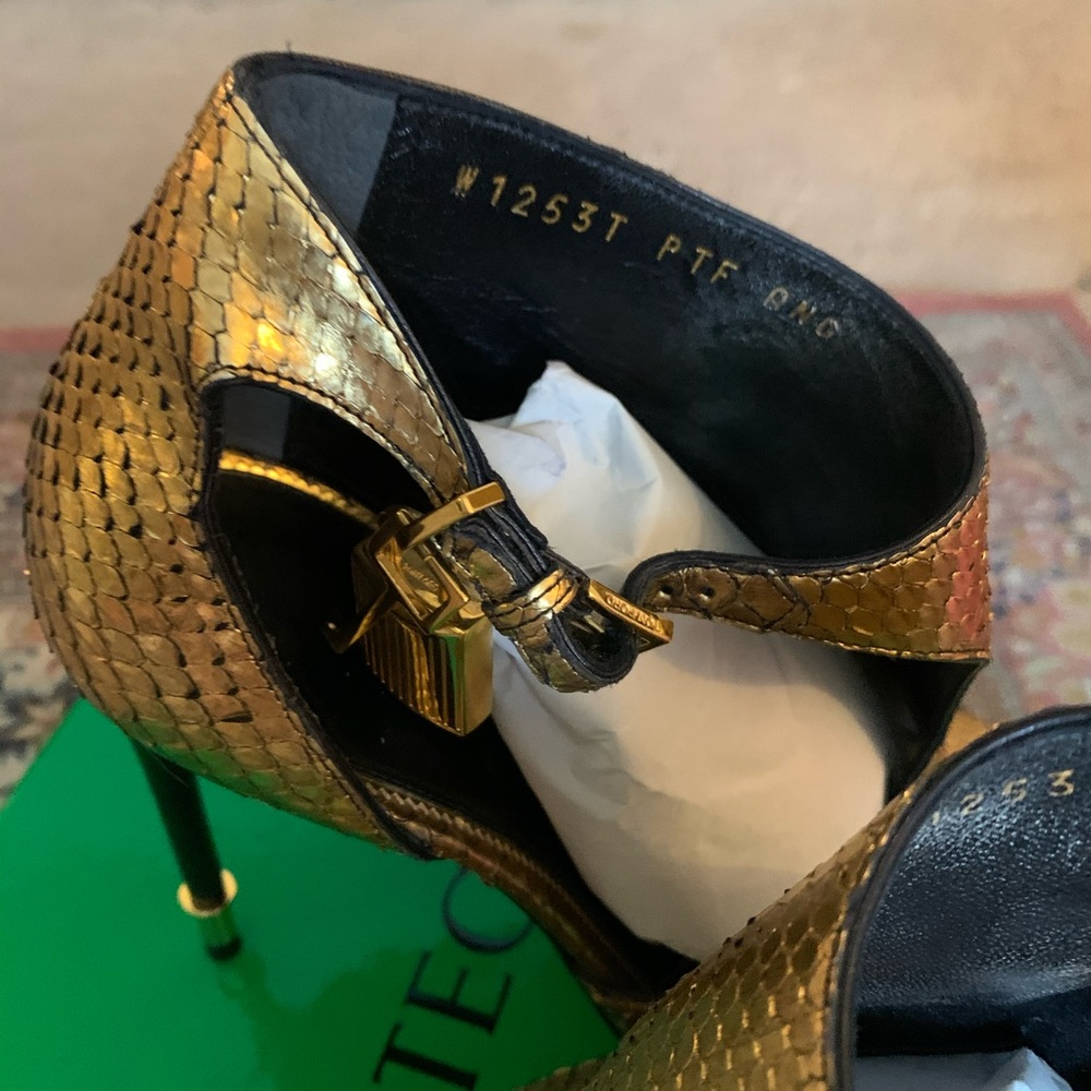 Tom Ford Python Bronze Metallic Gold Lock Sandals… - image 5